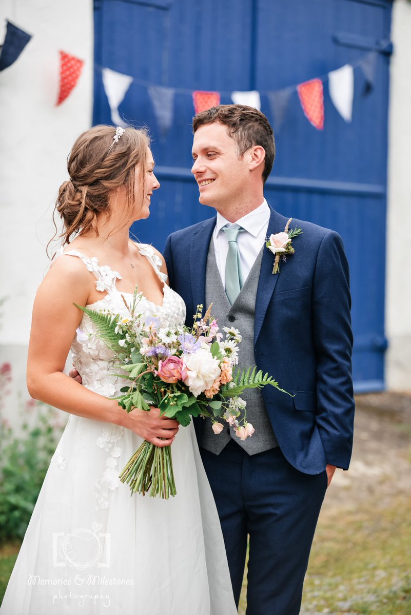 The jubilee sadly passed me by whilst I was busy shooting 3 weddings! Caught up with the highlights though as I made a start on editing. Hope you all enjoyed the celebrations!
#torbayhour #wedding #Devon #Jubilee