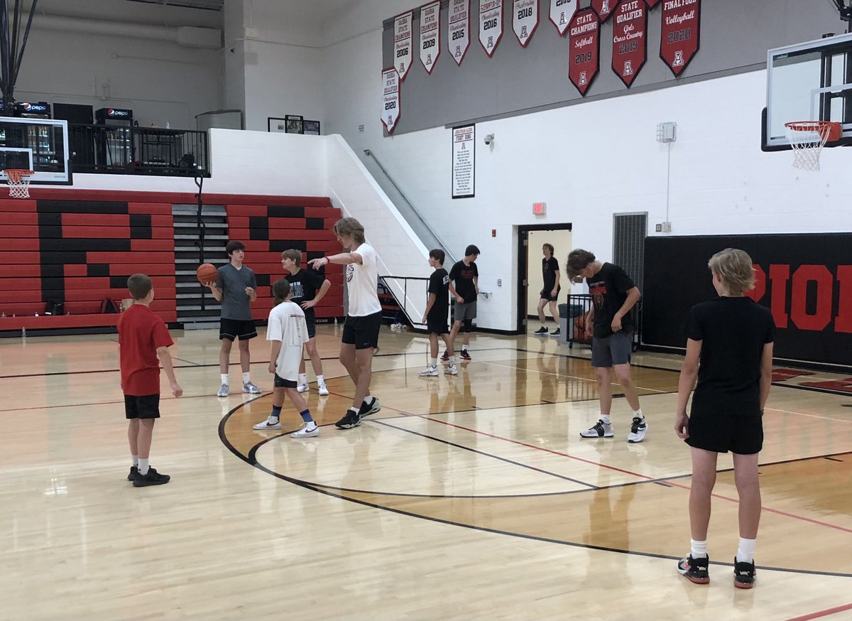 Jonathan Alder Hoops tweet media