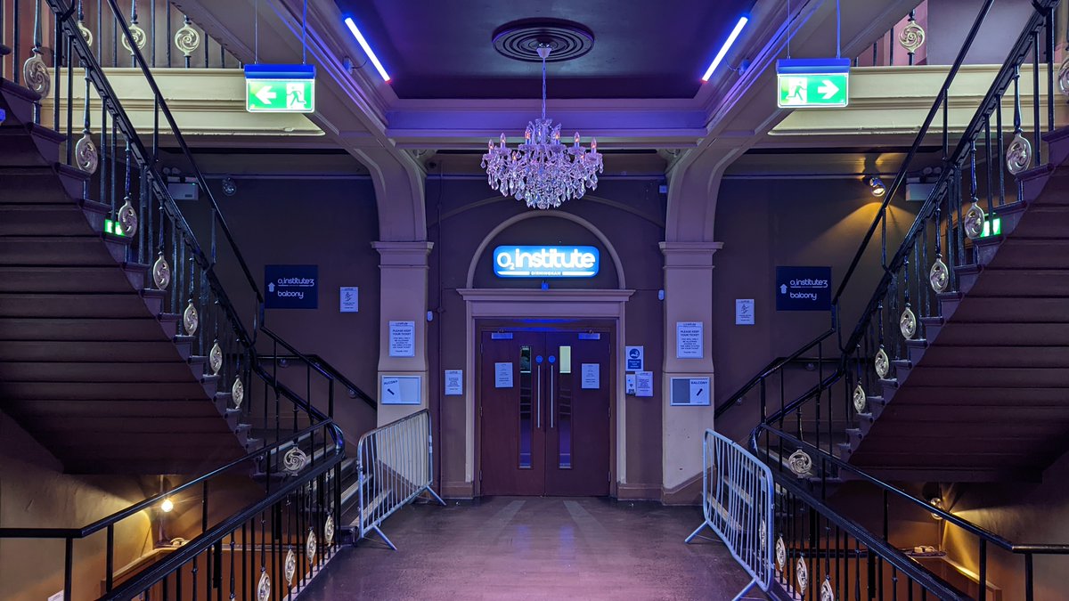 WADivergent's tweet photo. Whatsup @O2InstituteBham nice venue you have there. 114 years old and still going strong! https://t.co/YVCezTC8uN