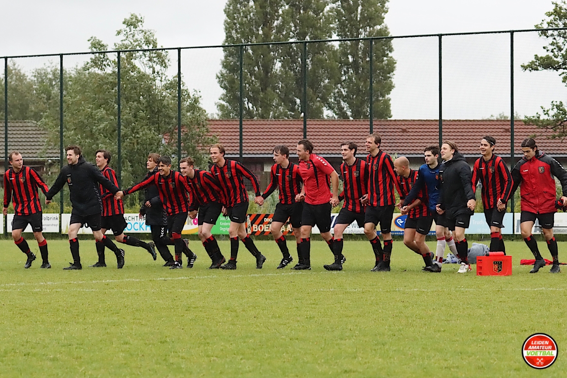 Handhaving en feest voor ASC, EMM'21 teleurgesteld - leidenamateurvoetbal.nl/?p=118722 -