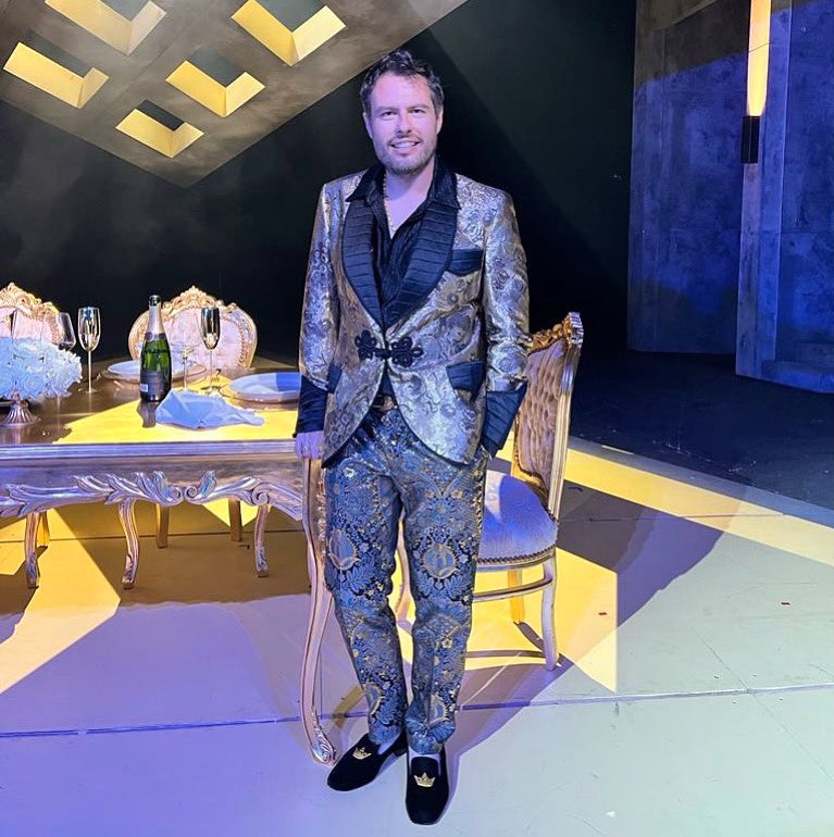 Raffaele Pe (@raffaele_pe) on Twitter photo Here I am as #Tamerlano! 🥂
Can’t wait to make my debut in the title role at <a href="/GrangeFestival/">The Grange Festival</a>
The new production of #Handel’s masterpiece, signed by director <a href="/dpsopera/">Daniel Slater</a> & designer <a href="/InnesHopkins/">Robert Innes Hopkins</a> and with the musical direction of <a href="/robhowarth/">Robert Howarth</a>, will be on stage from Friday 10! Here I am as #Tamerlano! 🥂
Can’t wait to make my debut in the title role at <a href="/GrangeFestival/">The Grange Festival</a>
The new production of #Handel’s masterpiece, signed by director <a href="/dpsopera/">Daniel Slater</a> & designer <a href="/InnesHopkins/">Robert Innes Hopkins</a> and with the musical direction of <a href="/robhowarth/">Robert Howarth</a>, will be on stage from Friday 10!