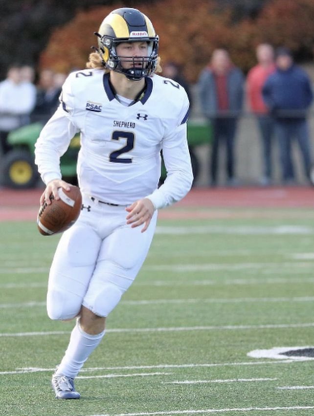 Ezra Bagent (@bagentezra) on Twitter photo Blessed to receive my first offer from Shepherd University! <a href="/SURamsFootball/">Shepherd Football</a> <a href="/CoachMcCook/">Ernie McCook🇺🇸</a> Blessed to receive my first offer from Shepherd University! <a href="/SURamsFootball/">Shepherd Football</a> <a href="/CoachMcCook/">Ernie McCook🇺🇸</a>