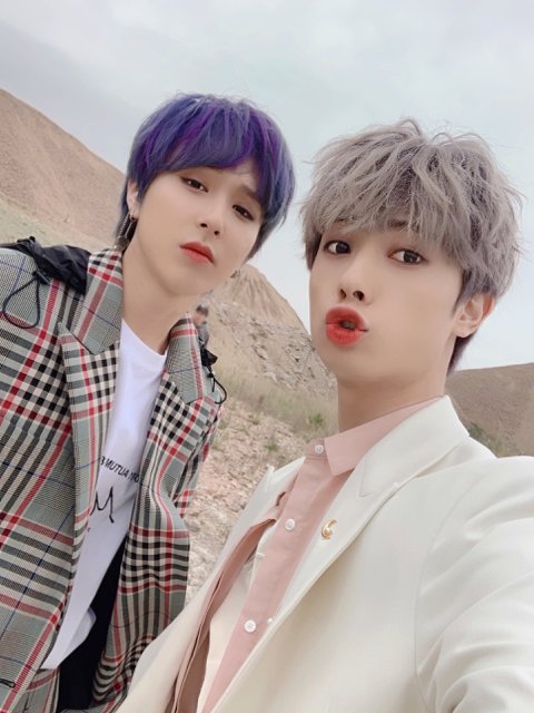 carebearwe's tweet photo. can we pretend that airplanes in the night sky https://t.co/1YjWaEKYB5