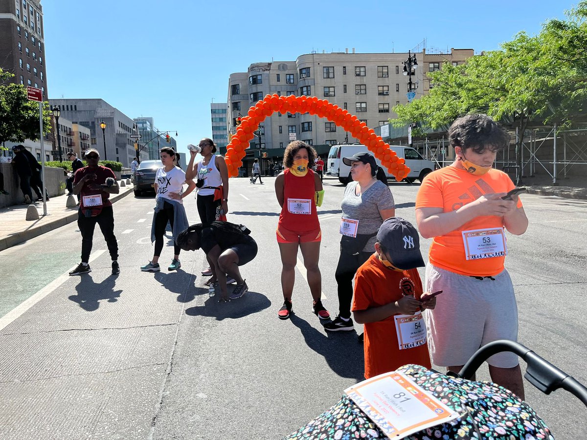 BronxSole's tweet photo. We came out this morning to show our concern for the gun violence plaguing our borough and to say ENOUGH! #bronxsole #yourhealthyourhoodyourhistory #itgoesdowninthebx #bxs #theboogiedown #boogiedownbronx #theboogiedownbronx #bronxfit #not62 #lovingthebronx #learningthebx https://t.co/xddKQITteE