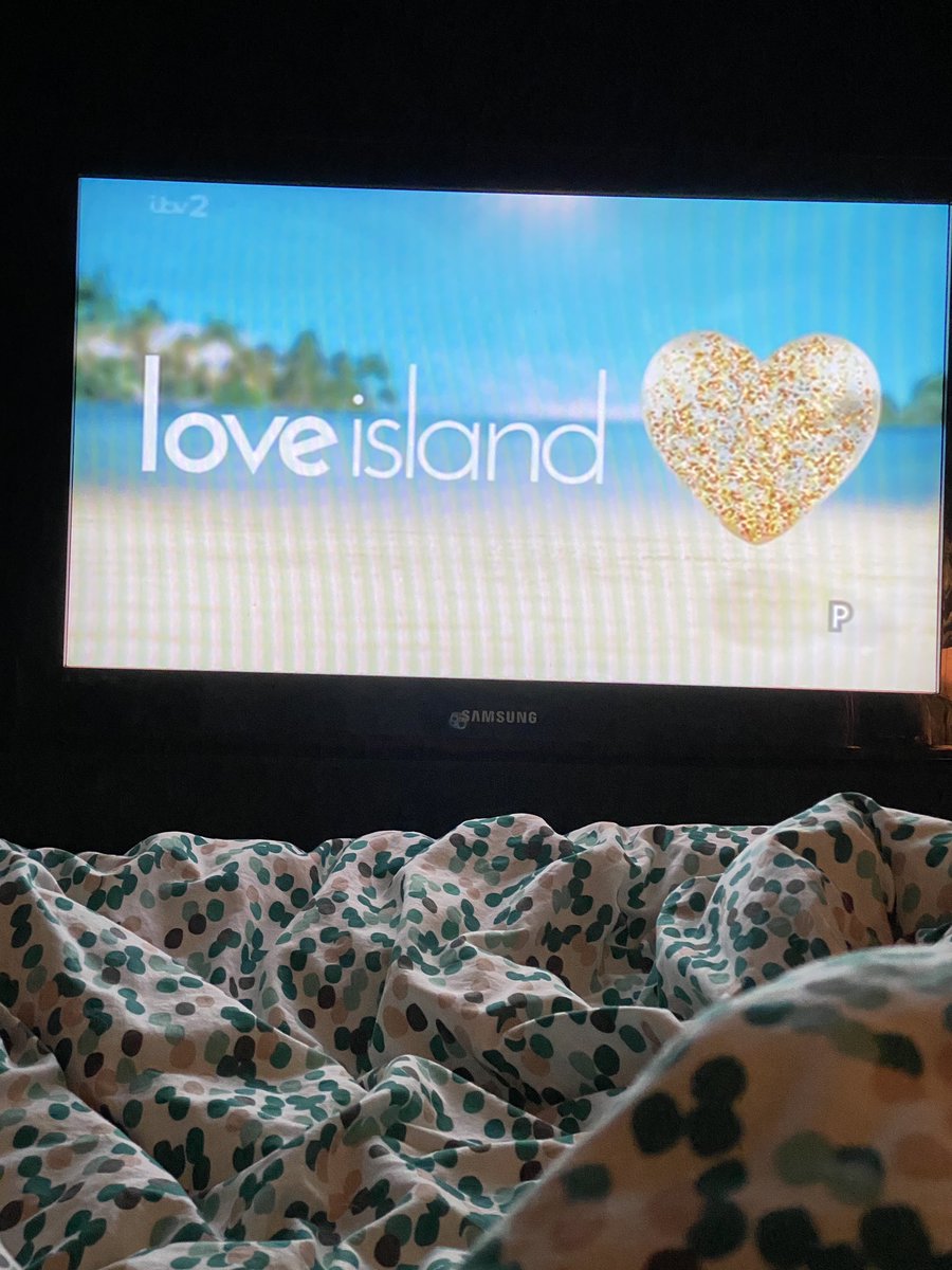 CAZ2025's tweet photo. @wardle74 You know it!!!!  Don’t give me any of that …….. you’ll be hooked in a few weeks!!!
#Loveisland &amp; vibrators….. what my summer is all about 🤣 https://t.co/ICrQ0ByxGv