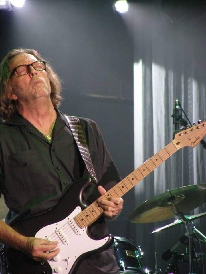 lofcr1's tweet photo. Eric Clapton https://t.co/tJCYoNRbU7