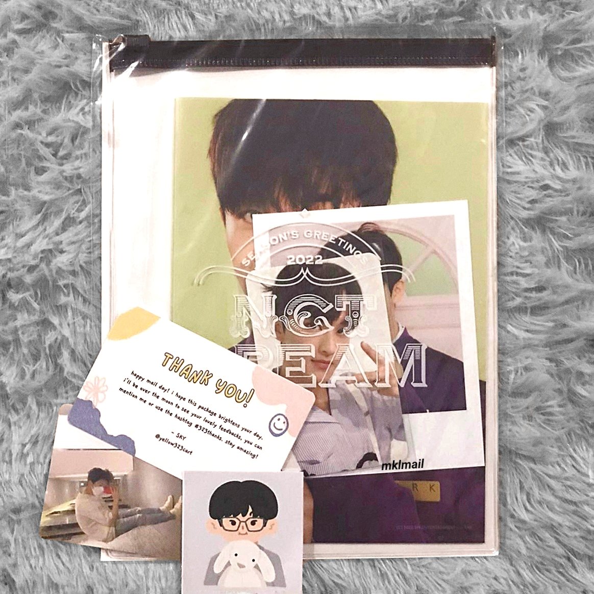 mklmail's tweet photo. dream mark sg2022 photopack, thank u po ♡♡♡ #323thanks #mkl_mail https://t.co/Ie0jUuqt8Z
