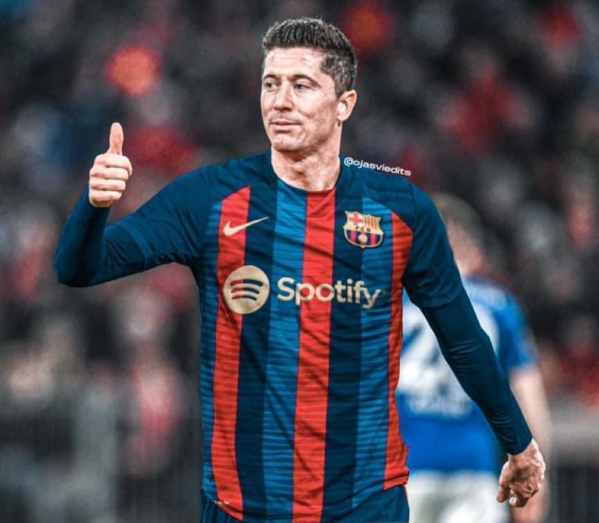 h__x__l's tweet photo. القوه القوه لا بارك الله في الضعف #FreedomForLewandowski https://t.co/WFCuhtmPKt