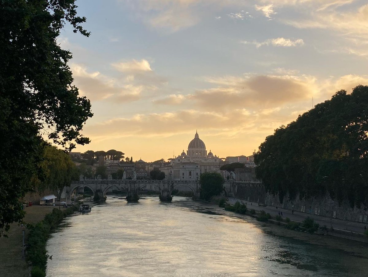 Lipscomb Savage tweet media