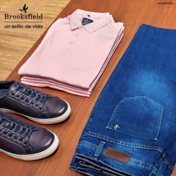brooksfieldve's tweet photo. Encuentra el balance entre estilo y comodidad con nuestra variedad en camisas y chemises #BrooksfieldVE #Menstyle #Mensfashion #Menwear https://t.co/7Zdl5ss0sE