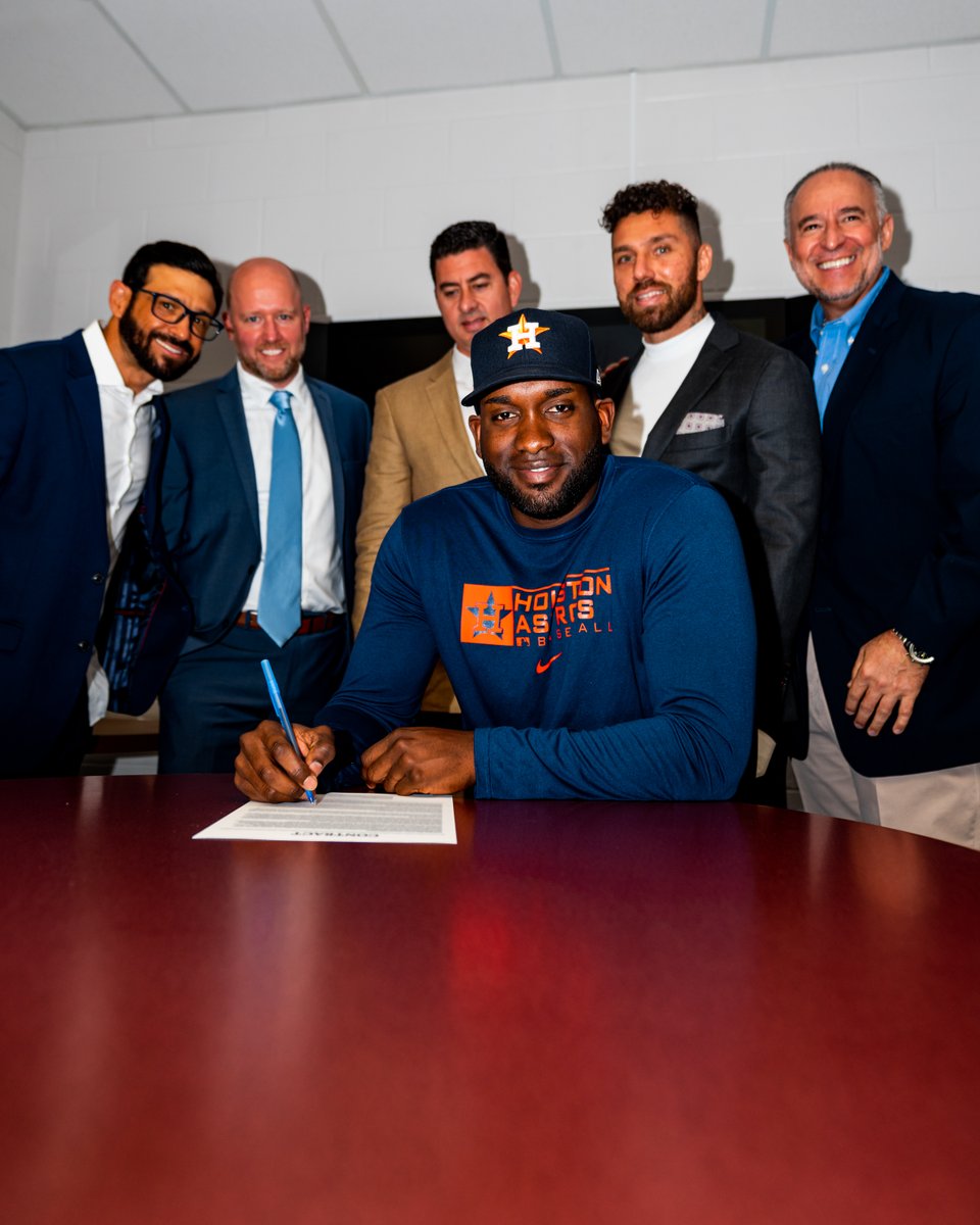 astros's tweet photo. Signed. Sealed. Delivered. https://t.co/yGdVN8SS6d