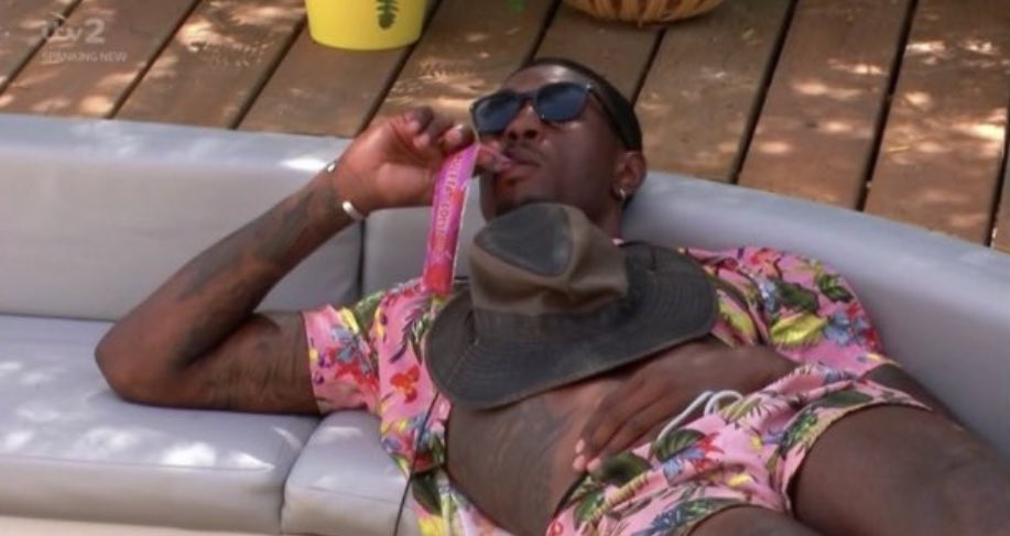 https_louise's tweet photo. just a reminder that no one can top this man 
#loveisland https://t.co/31seU3tdCu
