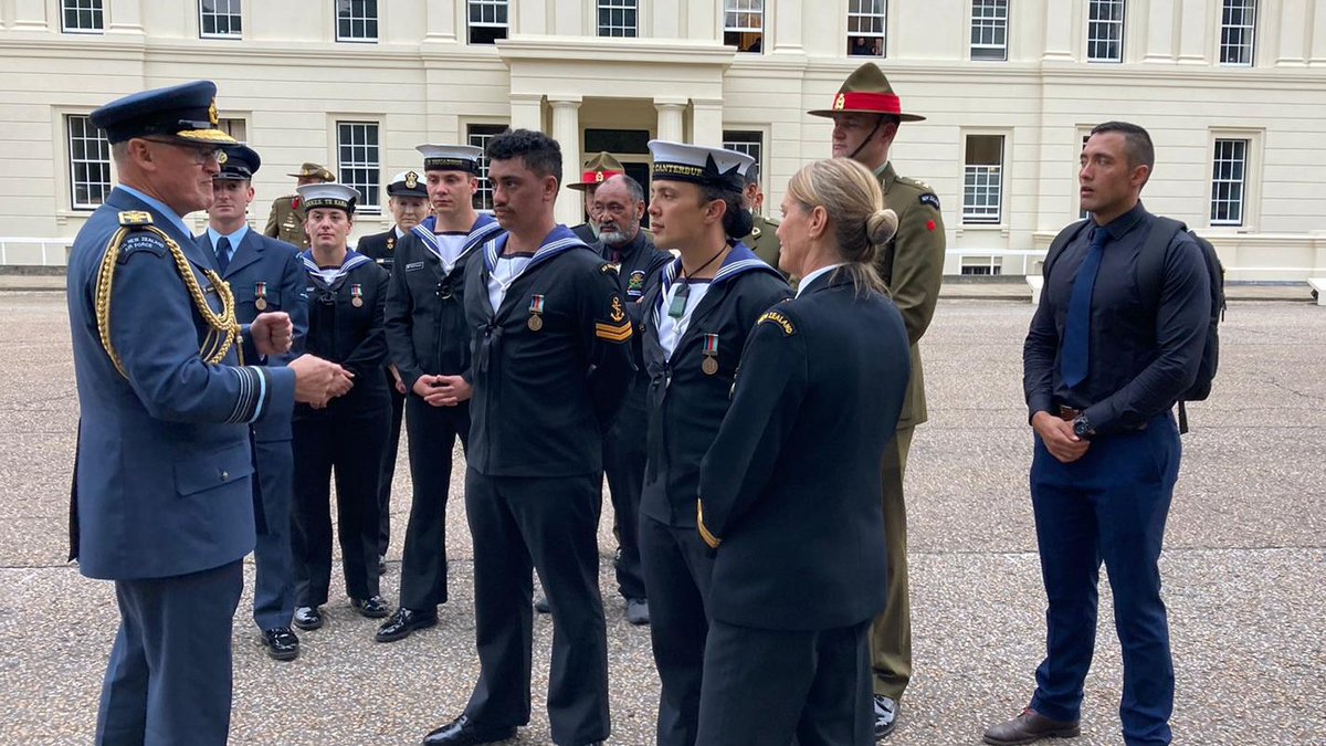 An incredible honour to attend the Queen’s #PlatinumJubileePageant, representing NZ with our contingent and celebrating Her Majesty The Queen’s lifetime of public service alongside our Commonwealth colleagues. Proud of our @NZDefenceForce contingent who marched in the Pageant.