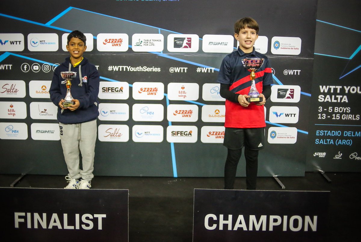 ITTFAmericas's tweet photo. Campeones del #WTTYouthContender Salta 2022 🇦🇷

🏆 Ángel Naranjo 🇵🇷 U19
🏆 Carlos Ríos 🇻🇪 U15
🏆 Flavio De Sousa 🇧🇷 U11 

➕ https://t.co/EPffIUzsj8
📸 Ariel Popiolek | @WTTGlobal https://t.co/aDGoQ0M1bQ