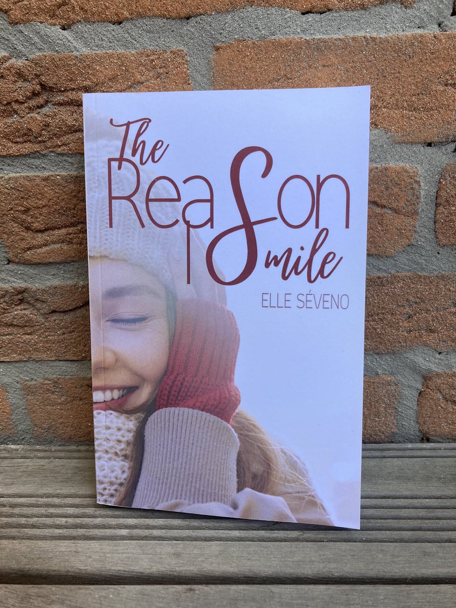 ptitelilie0216's tweet photo. #avislecture

Aujourd’hui, je viens vous parler d’une romance doudou qui se savoure comme un chocolat chaud 😊 
J’ai lu « The Reason I Smile » d’@Themenyr paru en auto-édition 

https://t.co/h0RlhjbxGc https://t.co/5cchkAeJya