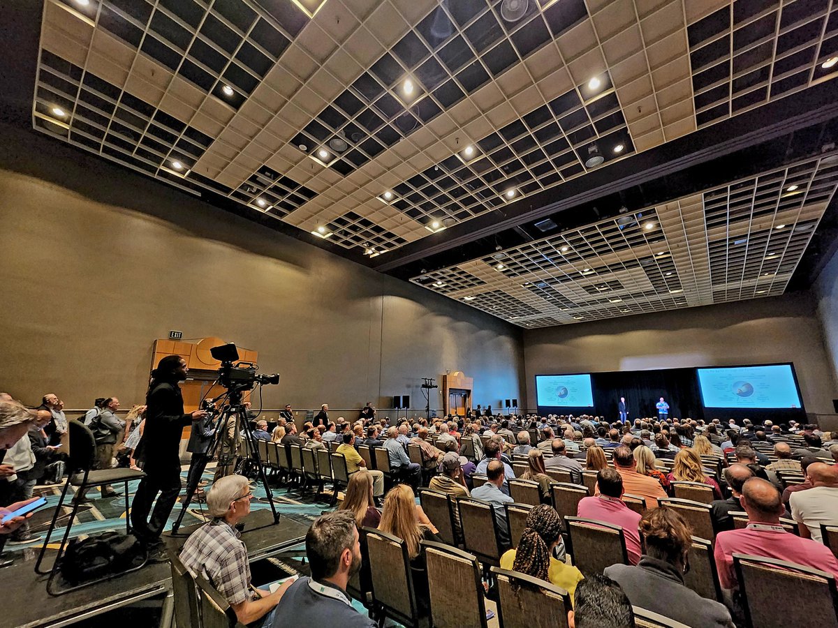 #JDEdwards #BP4D we're back! #OracleJDE #JDE <a href="/Circular_Edge/">Circular Edge</a> #SmartHelp <a href="/MGMGrand/">MGM Grand Hotel</a> #Release22 #IntelligentERP