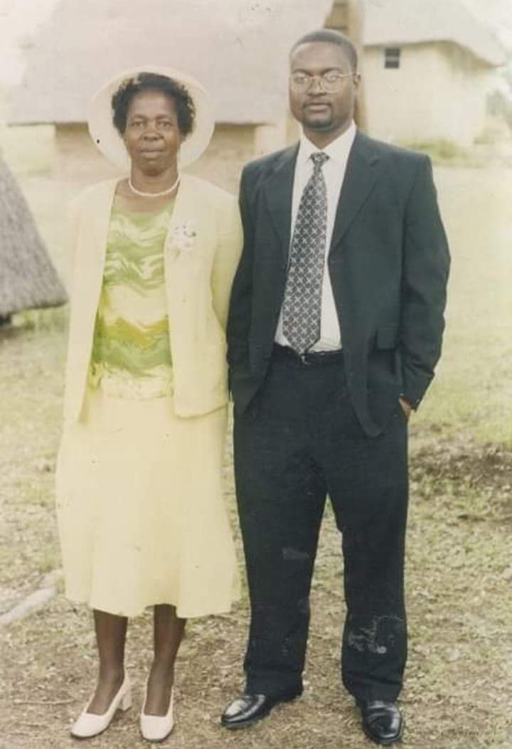 Amai Tawanda naTawanda saka matoonana here so😭😭😭 mandibaya panyama nhete Wangu someone wake me up from this dream <a href="/LynneStactia/">LynneM 💕💝💎</a> <a href="/DeproseM/">Deprose Muchena</a>