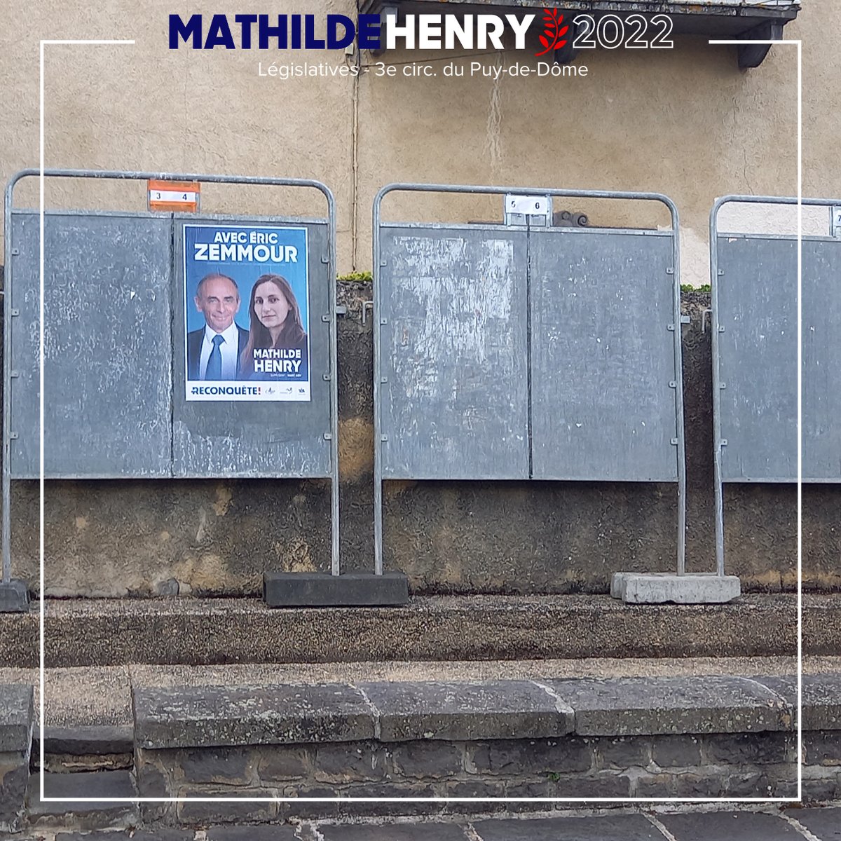 MathildeHry's tweet photo. 2/2 Après cette randonnée, nos militants sont partis à la #Reconquete de nos beaux villages comme en témoigne l'église de Saint-Pierre-Roche.

#Circo6303 #legislatives2022 https://t.co/ZR5dBvjV8j