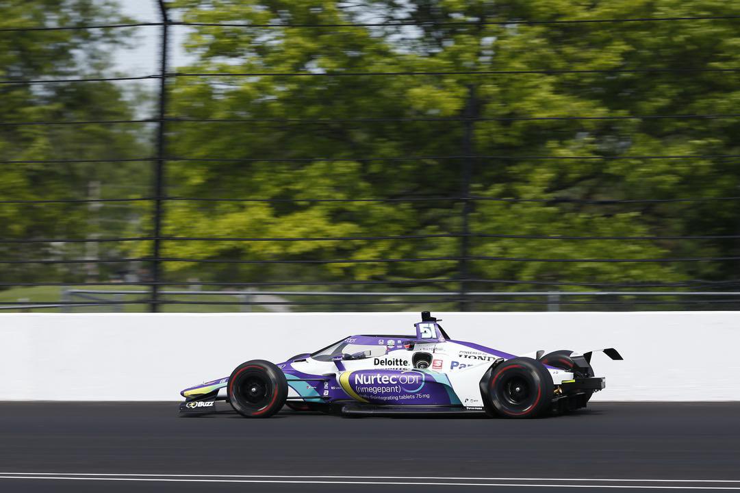 Round 1: Best livery of the 2022 #Indy500 

RT: <a href="/MarcoAndretti/">Marco Andretti</a> 
Like: <a href="/TakumaSatoRacer/">Takuma Sato</a> 

Voting ends Tuesday at 5.