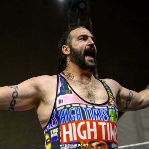 StonerBrosFTF's tweet photo. Ricky had fun @GlamXOak in his @HighTimes510 gear #stonerbrothers #weedwrestlers #hightimes #GLAM https://t.co/D4yPNmQJRk