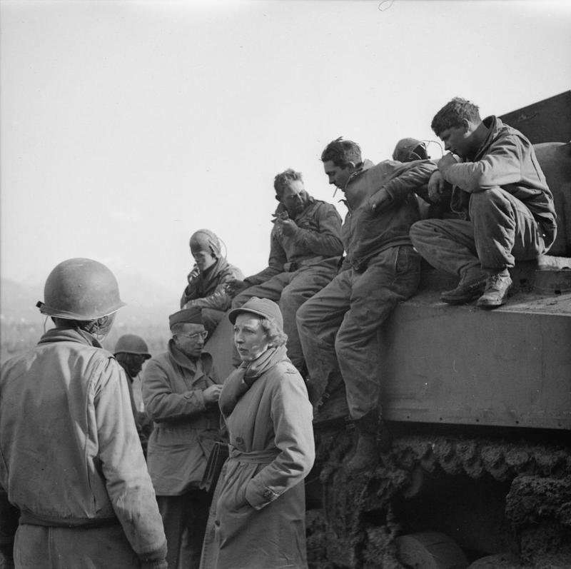Second World War tweets from 1941 tweet media