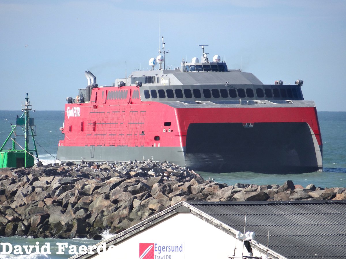 faerder46's tweet photo. The FSTR @FjordLineDK @fjordline_de @fjordline links Hirtshals in @GoVisitDenmark with Kristiansand in @visitnorway in 2 hours 15 minutes #fjordline #ferry #fast #norway #denmark #FSTR https://t.co/edSnzRPHyq