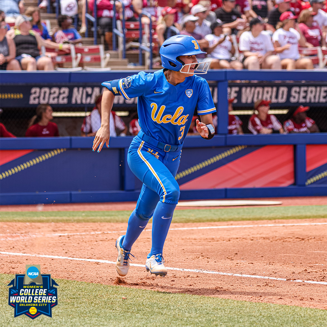 UCLASoftball's tweet photo. The Bruins' season comes to an end in the Women's College World Series semifinals.

#GoBruins https://t.co/1x5I6YfsIR