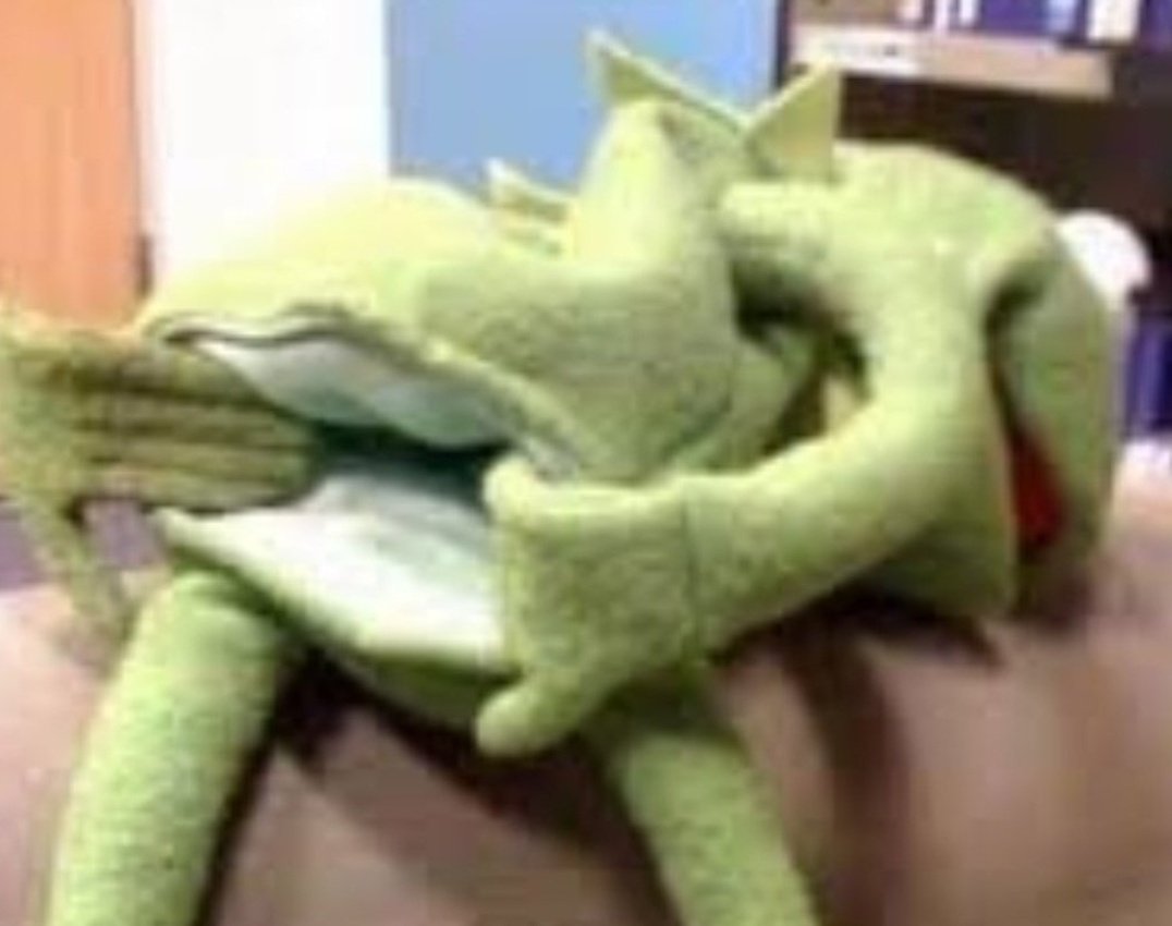 MemeGuru8's tweet photo. All the girls when Davide walks in  #LoveIsland https://t.co/jkY7CJUllK