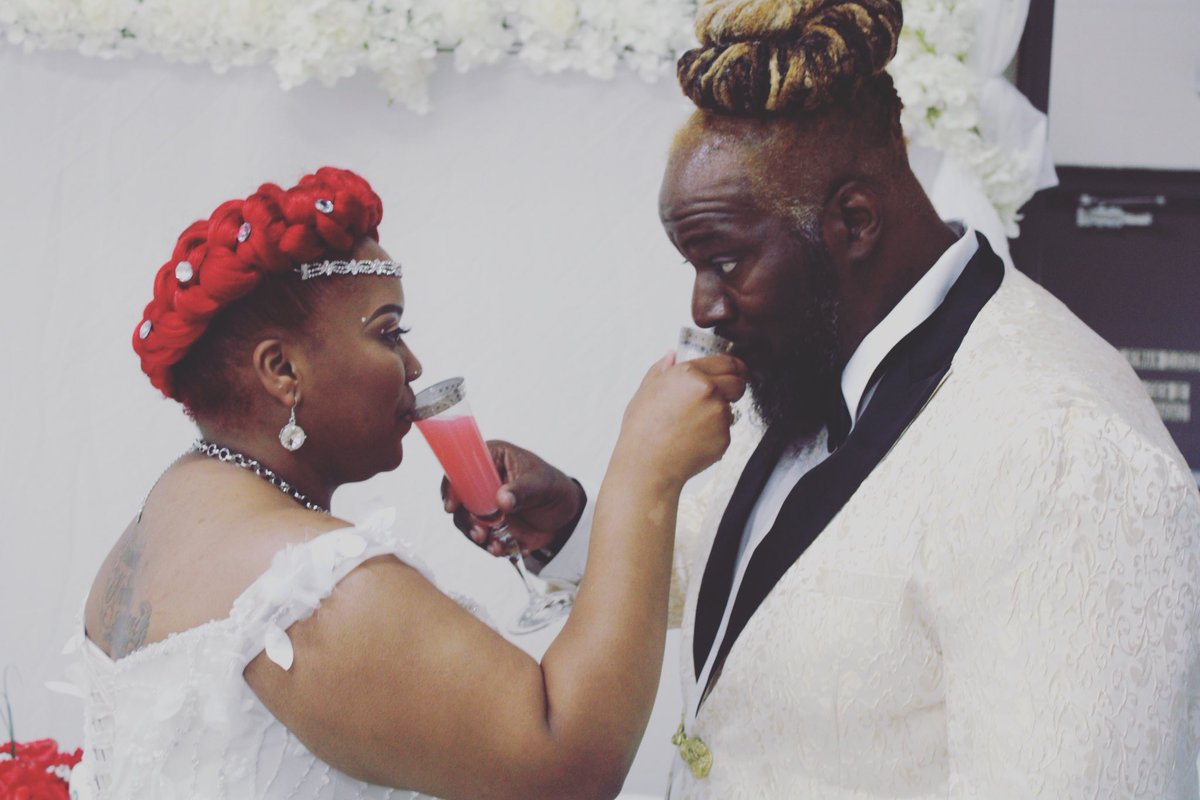 Signhere23's tweet photo. The Blueprint❤️😍💍🤵🏾‍♂️👰🏽‍♂️ https://t.co/IsBXFHH1eG