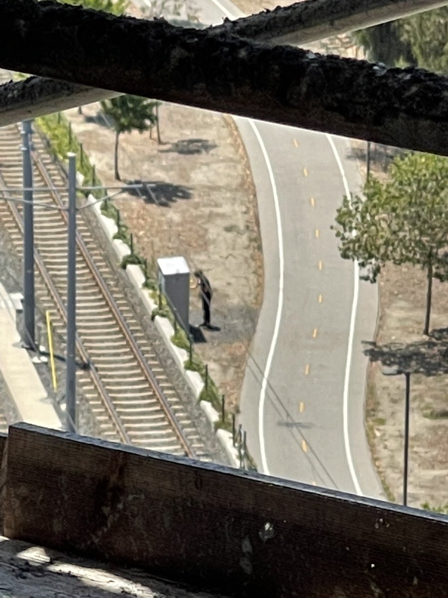mikeparis9901's tweet photo. @Culver_cityPD just now 214pm https://t.co/Qem0GEuQn5