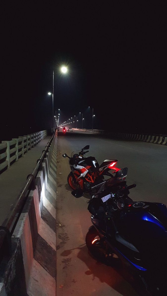 moodxchill's tweet photo. Sen sdu veq ni djal qe ka motorcycle 🏍️ https://t.co/D1gRCxkWhv