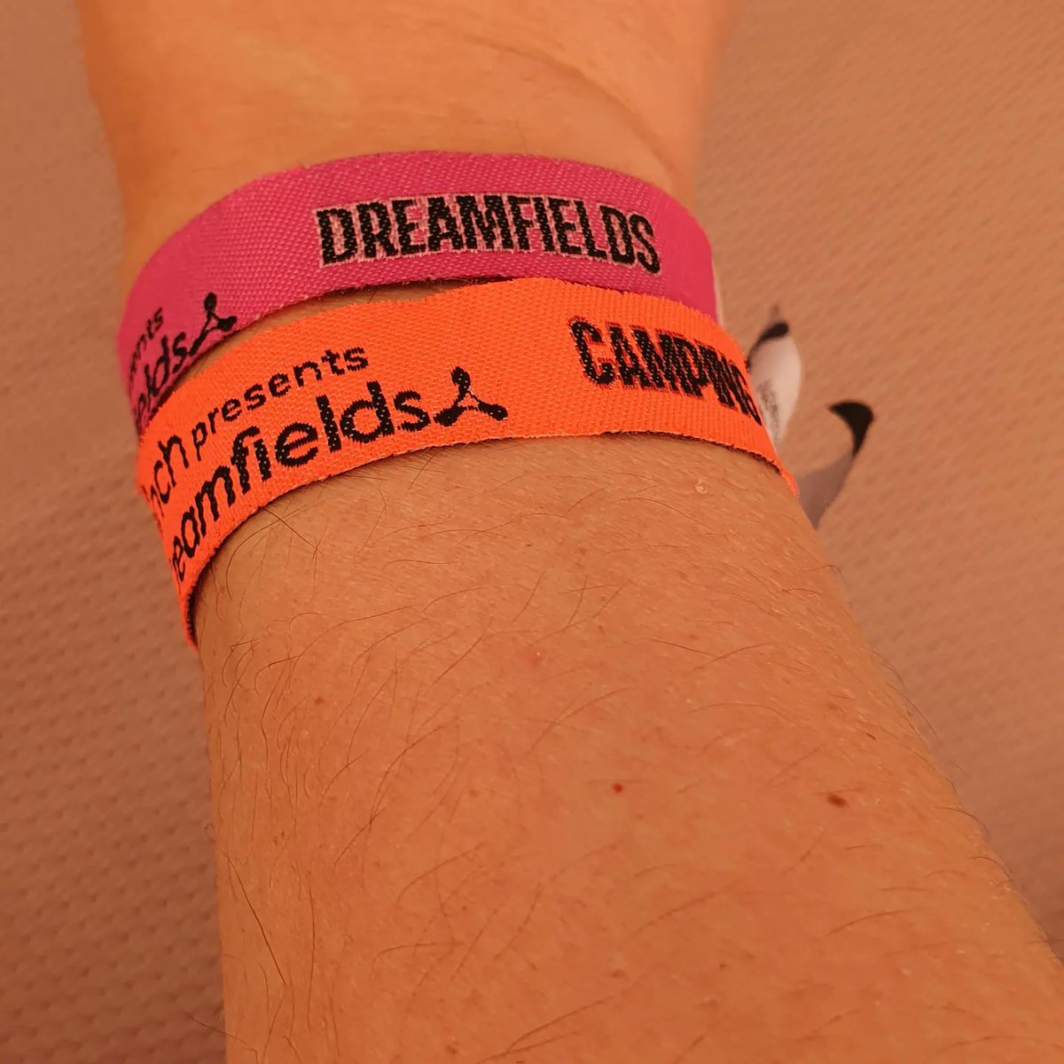 DJthejohnmorgan's tweet photo. Who enjoyed @CreamfieldSouth I know I did have a blast 😊 

Who was your favourite moment, song or dj set. Doing a radio tribute to Creamfields South on @KtoKRadio this Wednesday night from 8pm to 10pm ...

#CreamfieldsSouth #Creamfields #creamfieldsouth #AskTwitter https://t.co/8rPxo8r3K9
