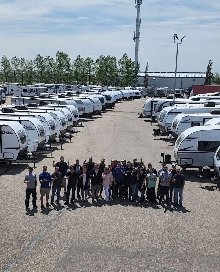 BucarsRV's tweet photo. Join us in honoring our RV Service Tech's this #RVTechWeek, through a high five, a nice big thumbs up, a word of encouragement, however you want to acknowledge an #RVTech, let’s do it by leaving a message in the comments below!
#RVtechnician #RVTechLife #LoveARVTech #LoveRVing https://t.co/fPXvkS9fC8