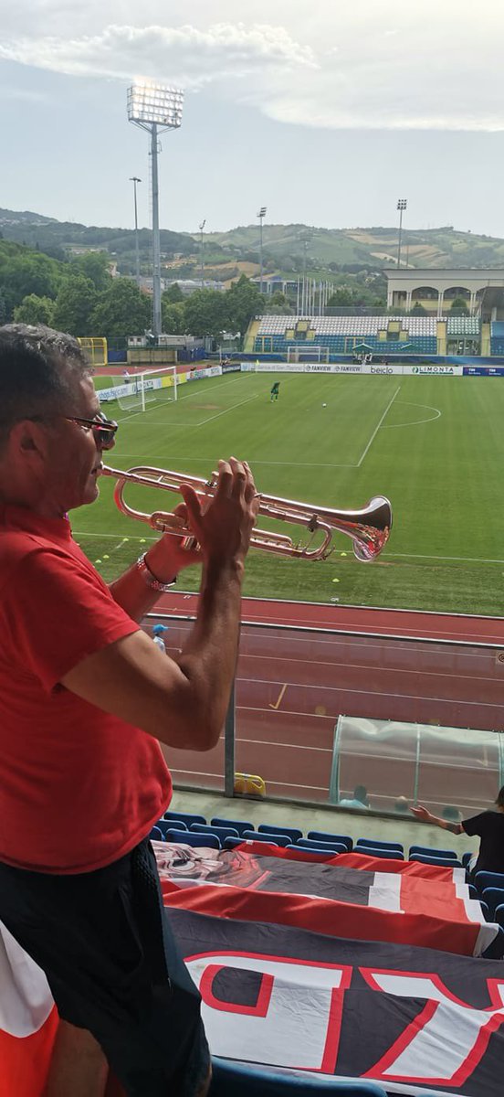 southendcoreMT's tweet photo. @SanMarino_FA Here is your star 🇲🇹🎺 https://t.co/2bNNkUbCMK
