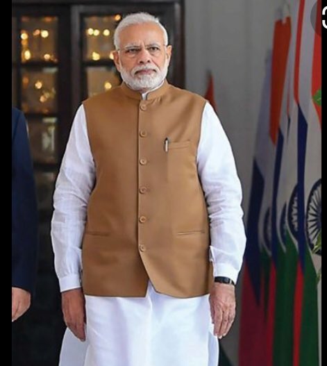 junaidkeloth's tweet photo. That’s by cott ## This is coat boy . #Sangh_comedy 😂😂 https://t.co/VFjDhpYJx2