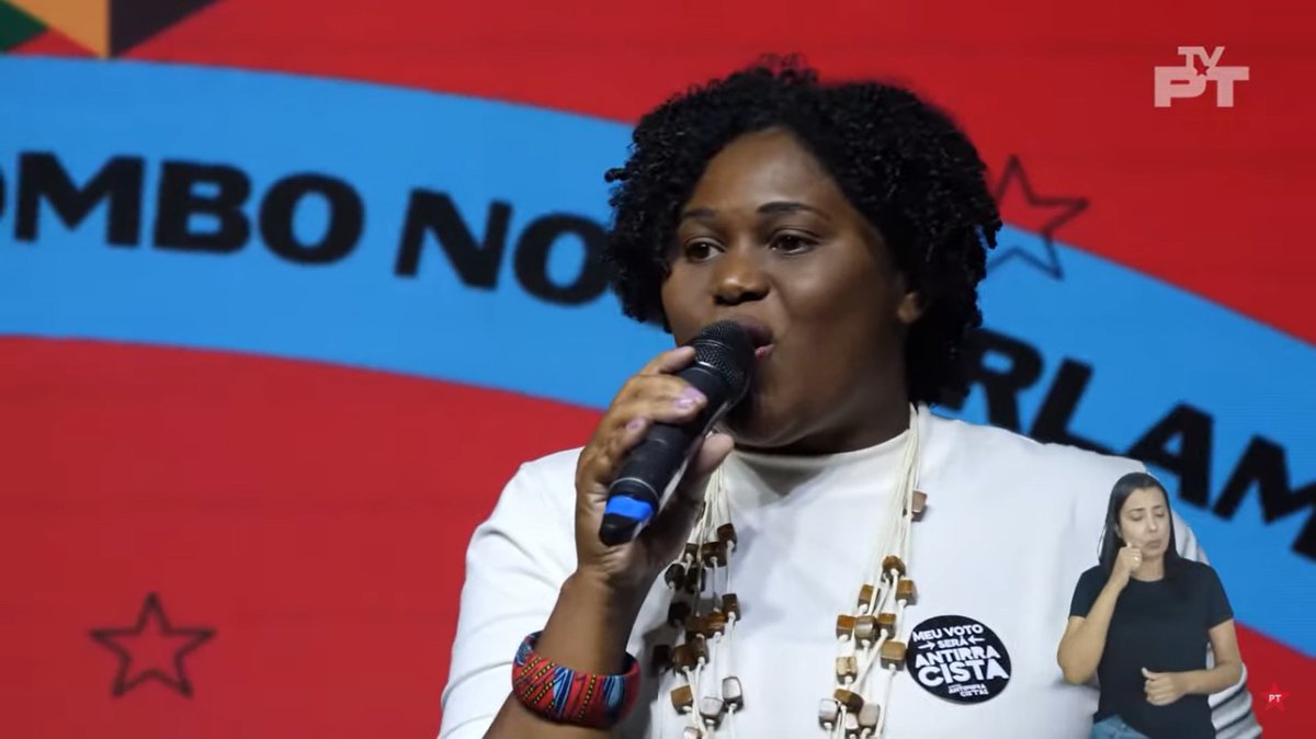 ptbrasil's tweet photo. "Estou por todas aquelas que vieram antes de mim e não puderam estar aqui para poder falar"

Ana Cleia Kika, presidenta do PT de Porto Nacional

🔴Assista agora na #tvPT!
https://t.co/Kc3l6aoM2v https://t.co/mqmjr6EczS