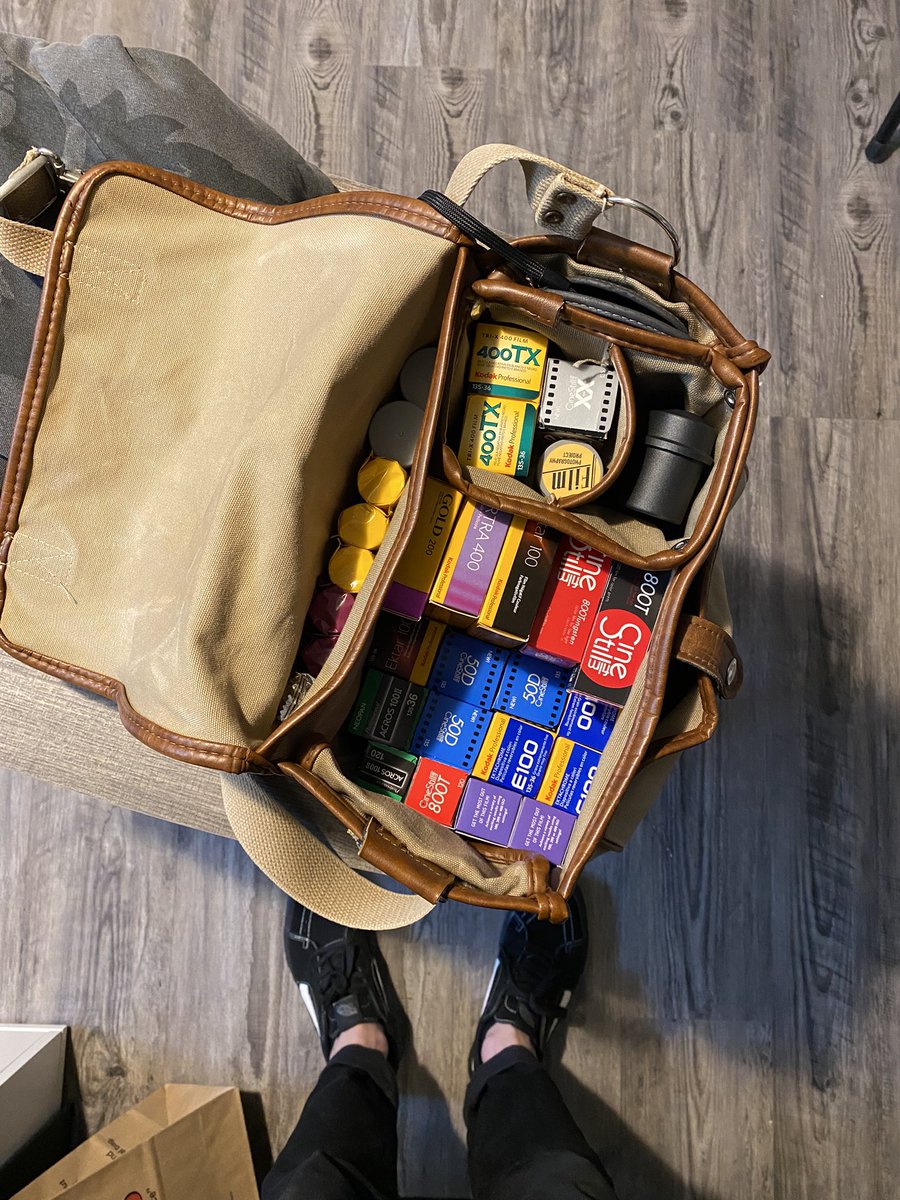 first_castle's tweet photo. On todays episode of hoarders https://t.co/iGhE6lN8Wq