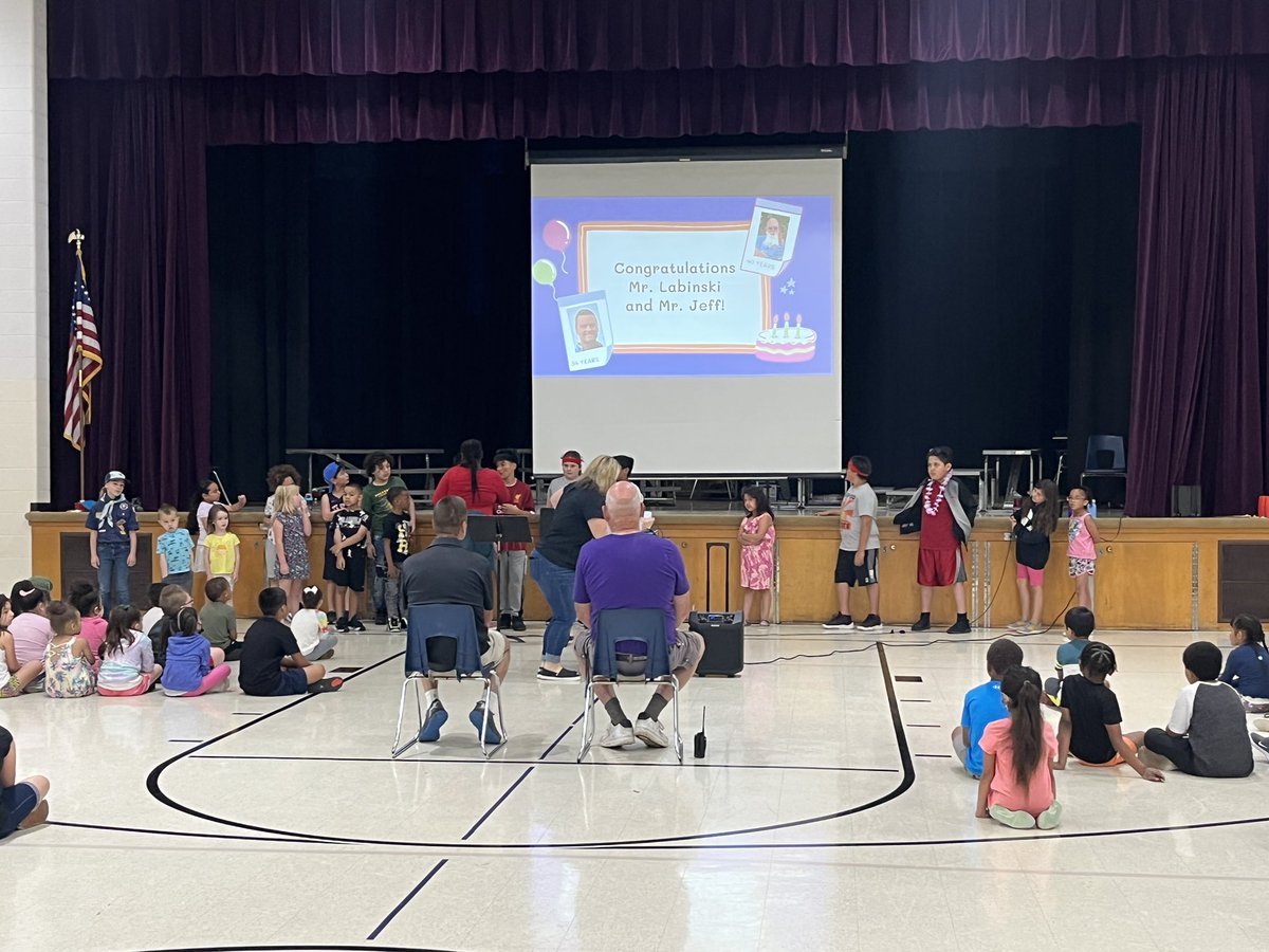 WAWMPershing's tweet photo. Thank you for your dedication to Pershing Mr. Labinski and Mr. Jeff! You will be missed so much by our community! #WAWMproud #PershingProud https://t.co/sKGeIaV7iR