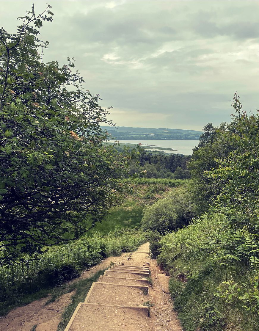 Eavanmac's tweet image. Excellent post work jaunt up Conic Hill in good company @LindaMoxey @MonikaHarvey65 #ScottishSummer #LongLight 🥾 🏔 🏴󠁧󠁢󠁳󠁣󠁴󠁿