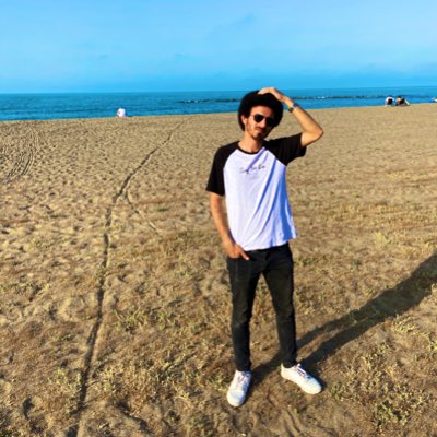 alictl28's tweet photo. #YeniProfilResmi https://t.co/pwYwtZ1lQs