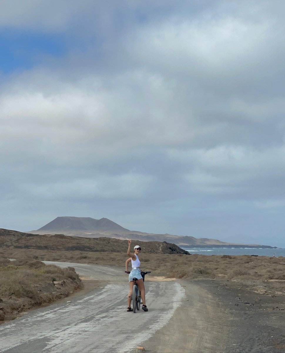MariaStone23's tweet photo. Lanzarote🫶🏾🫶🏾🫶🏾🫶🏾🫶🏾 https://t.co/yvBVymrl0e