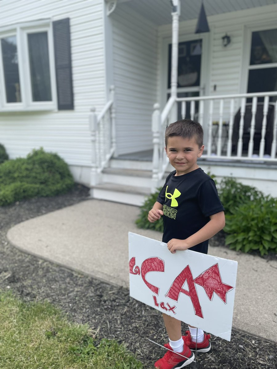 Ashley Fisher tweet media