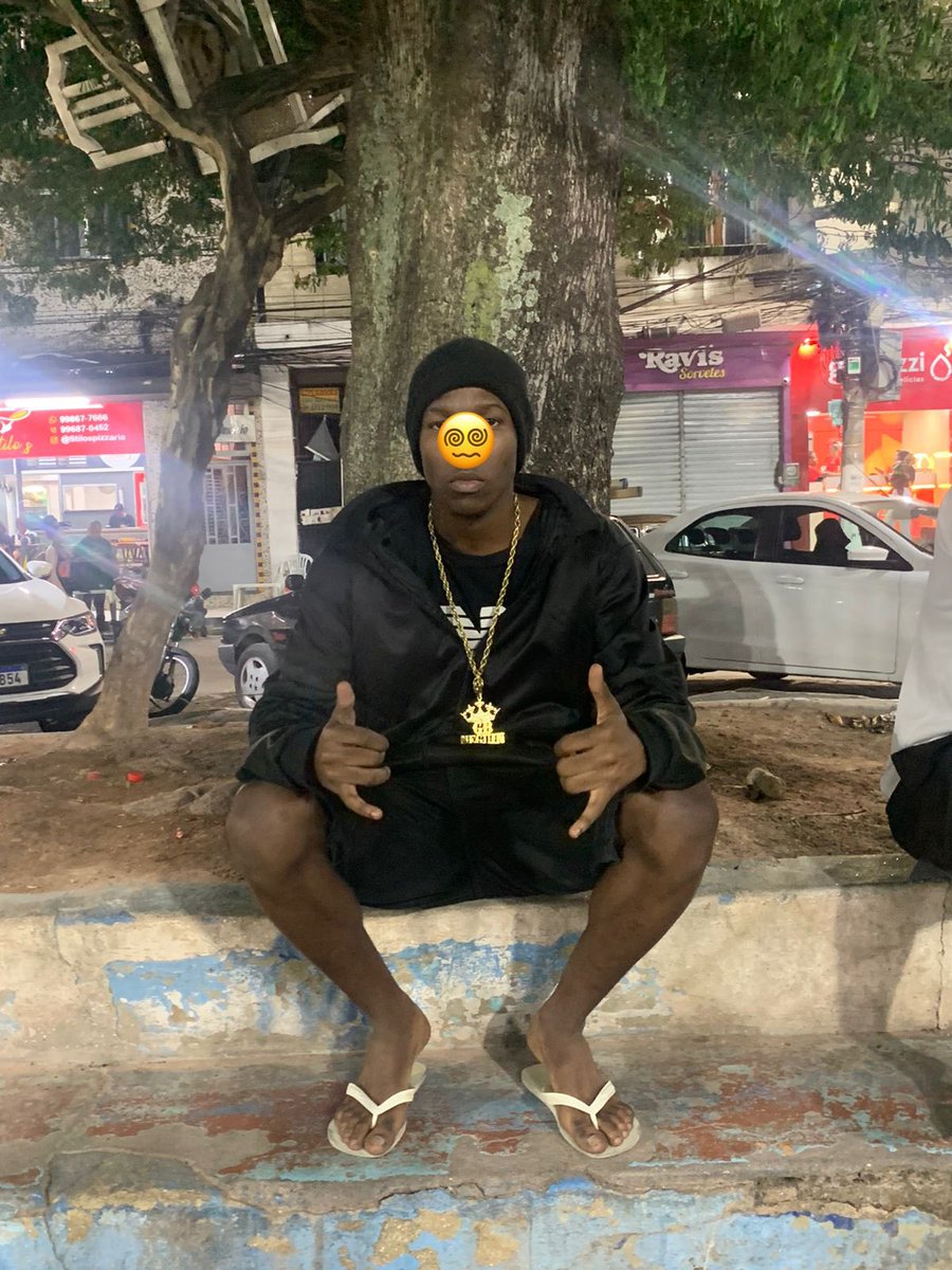 Gb_neguin's tweet photo. Sabe a vida ? Eu tô vivendo🤧 https://t.co/3PrNp8jV7q