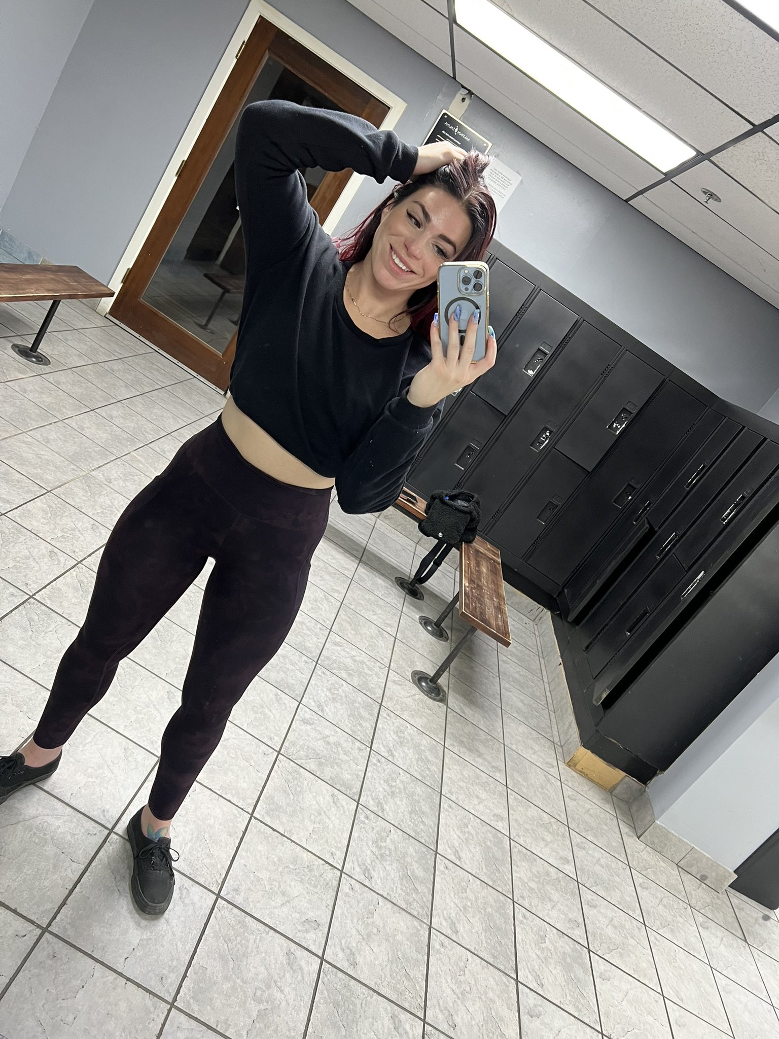 Maddieesx on Twitter: "What about in clothes? Still mid or naw https://t.co/uuhaGloFxB" / Twitter