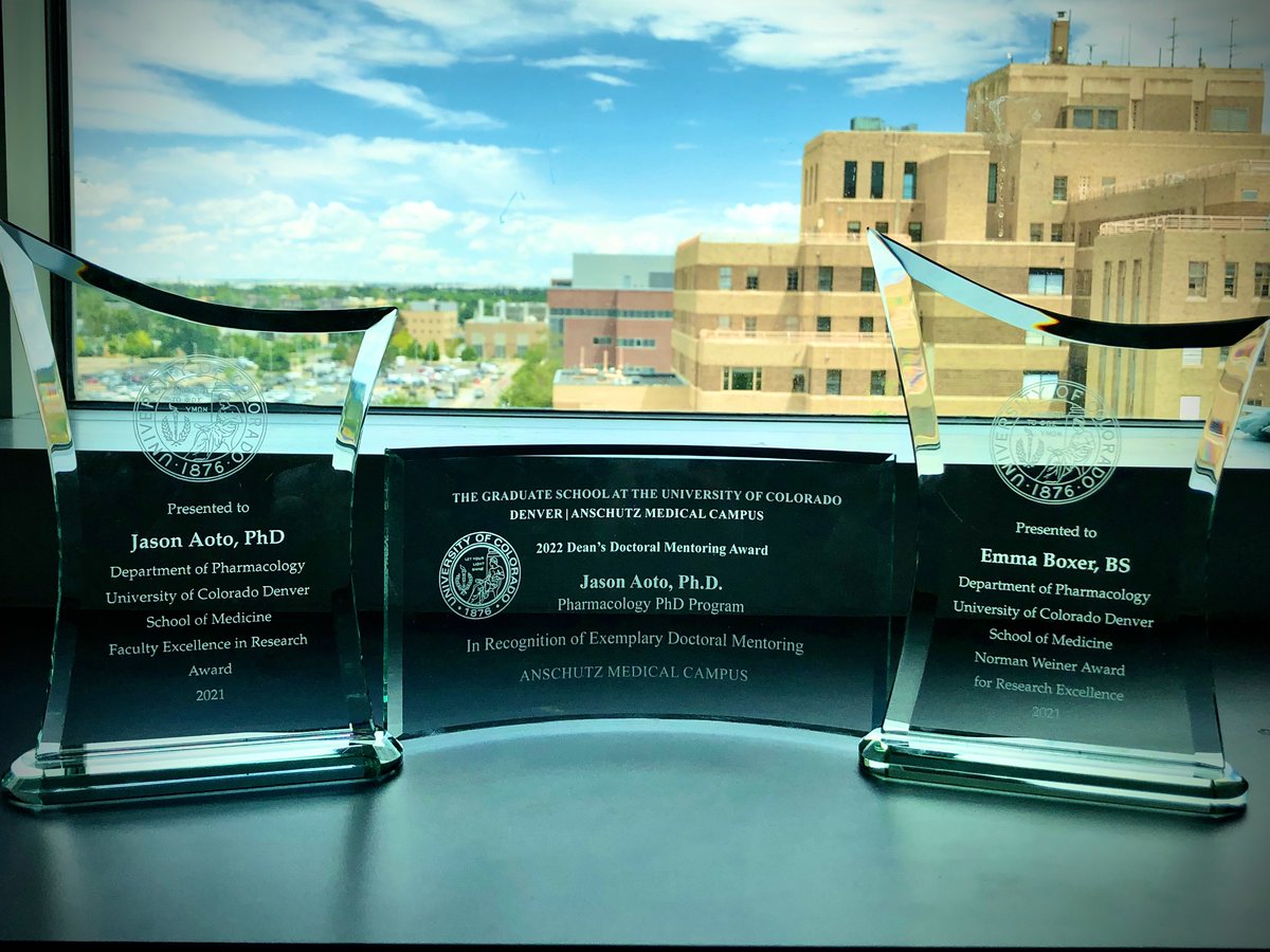 Faculty and student (<a href="/EmmaEBoxer/">Emma E Boxer</a>) research excellence awards from <a href="/AMCPharmacology/">CU Anschutz PharMM Program</a>. <a href="/CUAnschutz/">University of Colorado Anschutz</a> Dean's Doctoral Mentoring Award (2022). Thanks to all current and former Aoto Lab members for their nomination and support letters for the mentoring award!