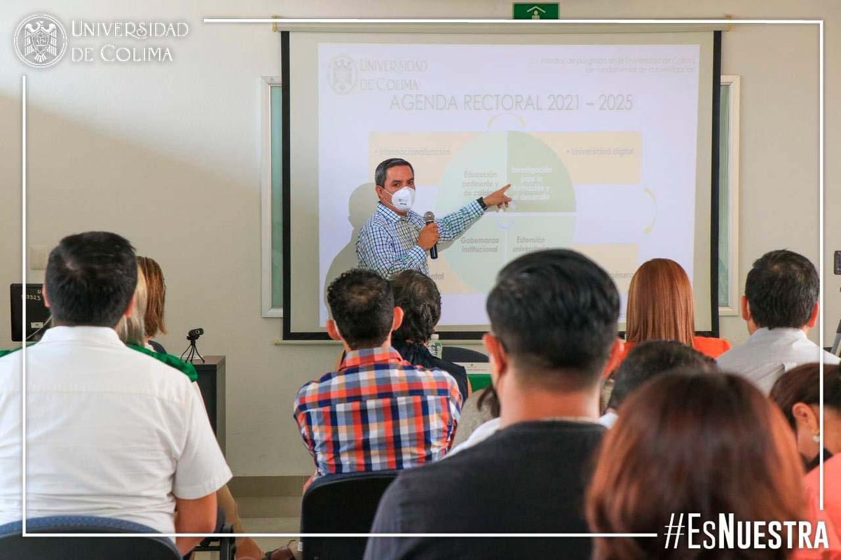 udec_oficial's tweet photo. El rector, Christian Torres Ortiz Zermeño, inauguró esta mañana el coloquio interdisciplinario Ciencias Sociales: La resiliencia en los procesos de investigación; con la conferencia “Los estudios de #PosgradoUdeC en la UdeC, eje fundamental de la investigación”.

#EventosUdeC https://t.co/JYCmGUlf7T