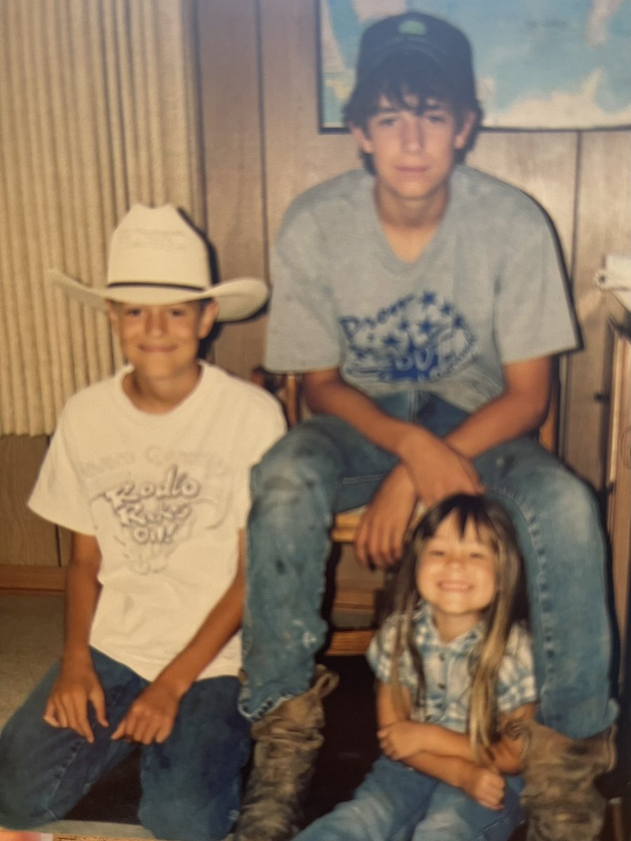 coveredmranch's tweet image. Just sitting here wishing…there’s never a good way to clean out things because you always get side tracked. 
My little ranchers all turned out to be good people. Josh,your life was cut short but what a difference you made in the world. I still miss you every day 💔#forever22