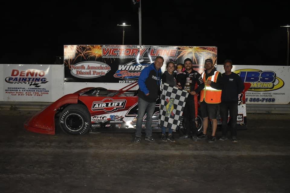 Chad_Finley's tweet photo. Win #3 on the year with our @Rocket_Chassis . Got to keep digging and keep improving. Long way to go this year. But proud of this group.
#chasingDubs https://t.co/fKpiJRm9ka