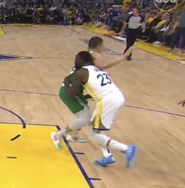 CelticsRiley's tweet photo. I’m convinced Game 2 was Draymond Green’s audition for the WWE https://t.co/0LkgEDpBfe