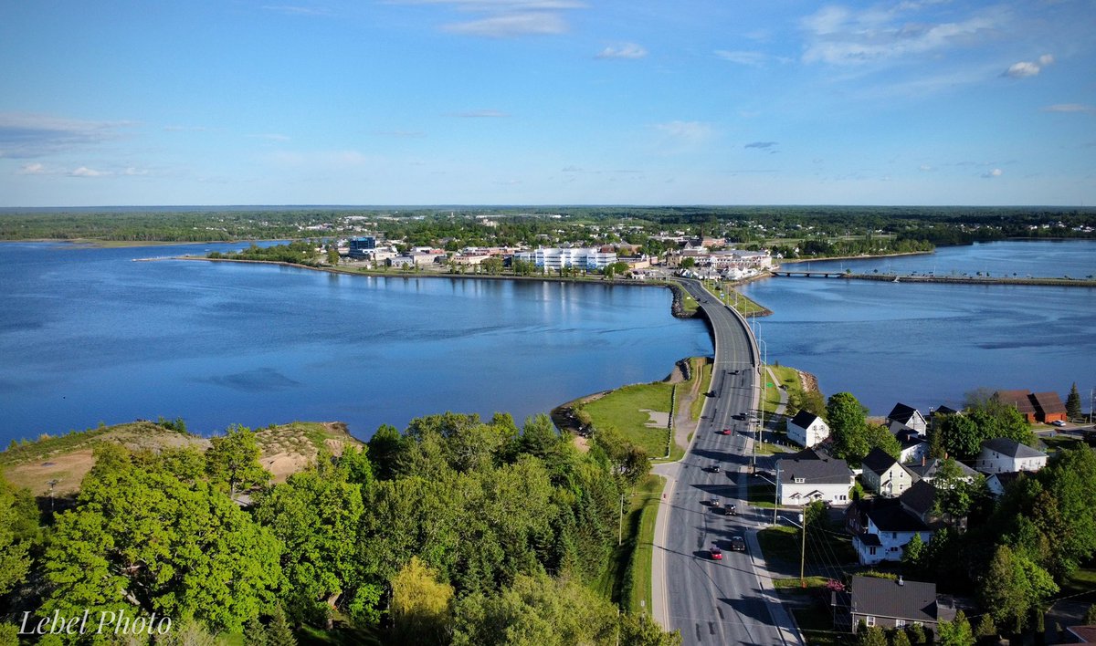AndreLebel18's tweet photo. Dans les hauteurs. Pont des vétérans Bathurst NB. #regionchaleur #bathurstnb https://t.co/SE15o2iemn